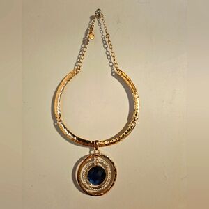 Beautiful Deep Blue Crystal Statement Pendant